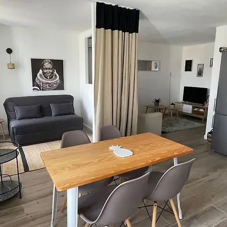 Tres Bel Appartement, Port Sanary, Exterior photo