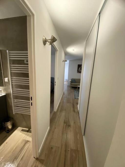 Tres Bel Appartement, Port Sanary, * Sanary-sur-Mer